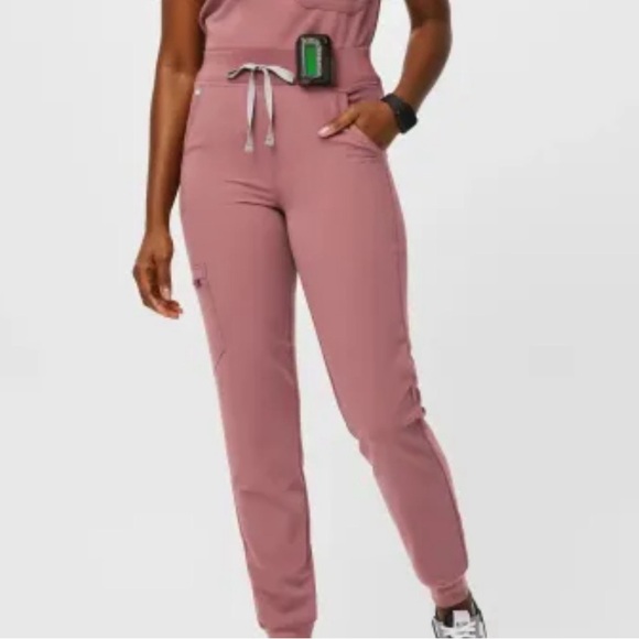 Figs Mauve scrub set size M/MP - Picture 7 of 7